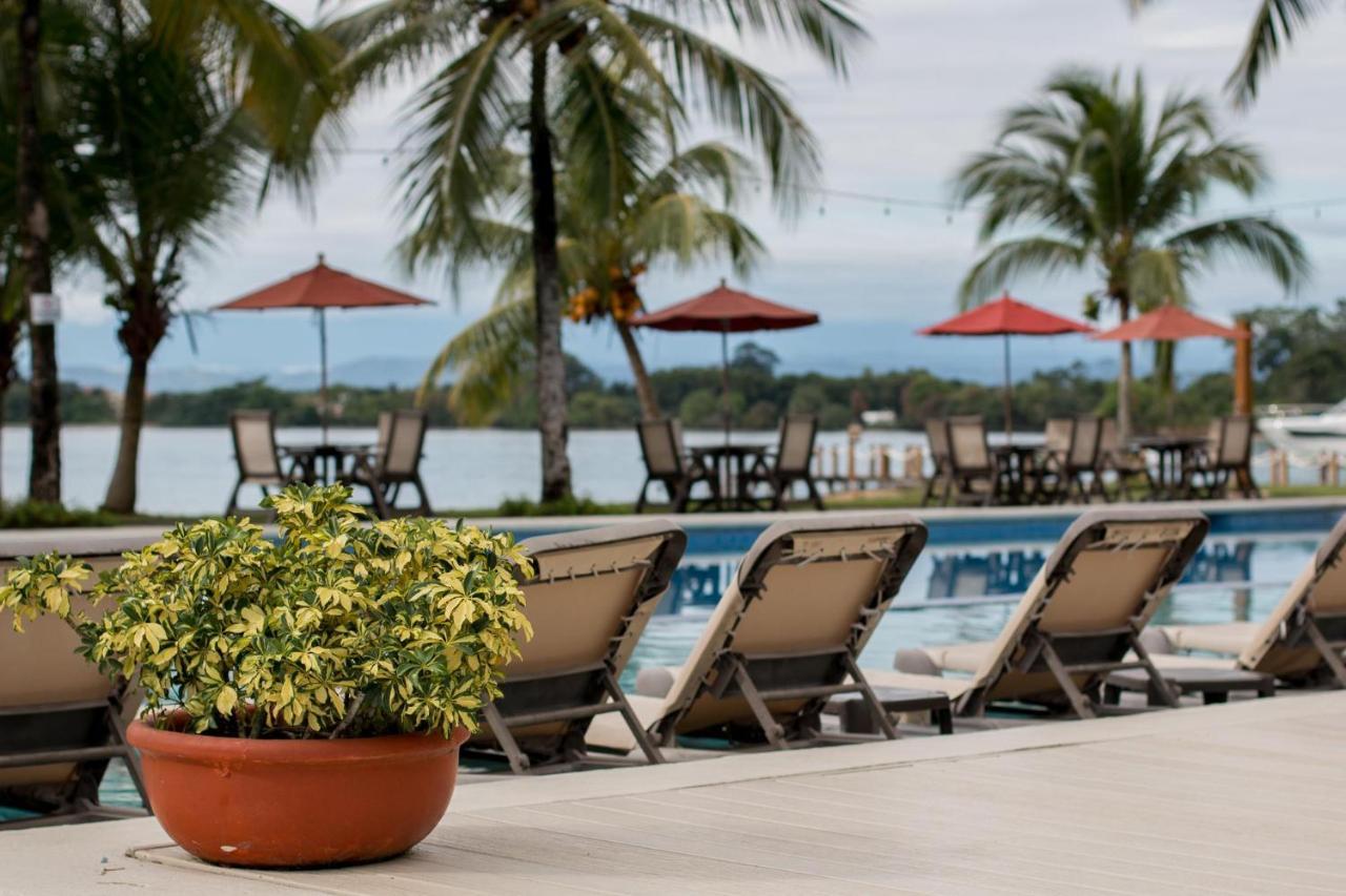 Playa Tortuga Hotel And Beach Resort Bocas del Toro Exterior photo
