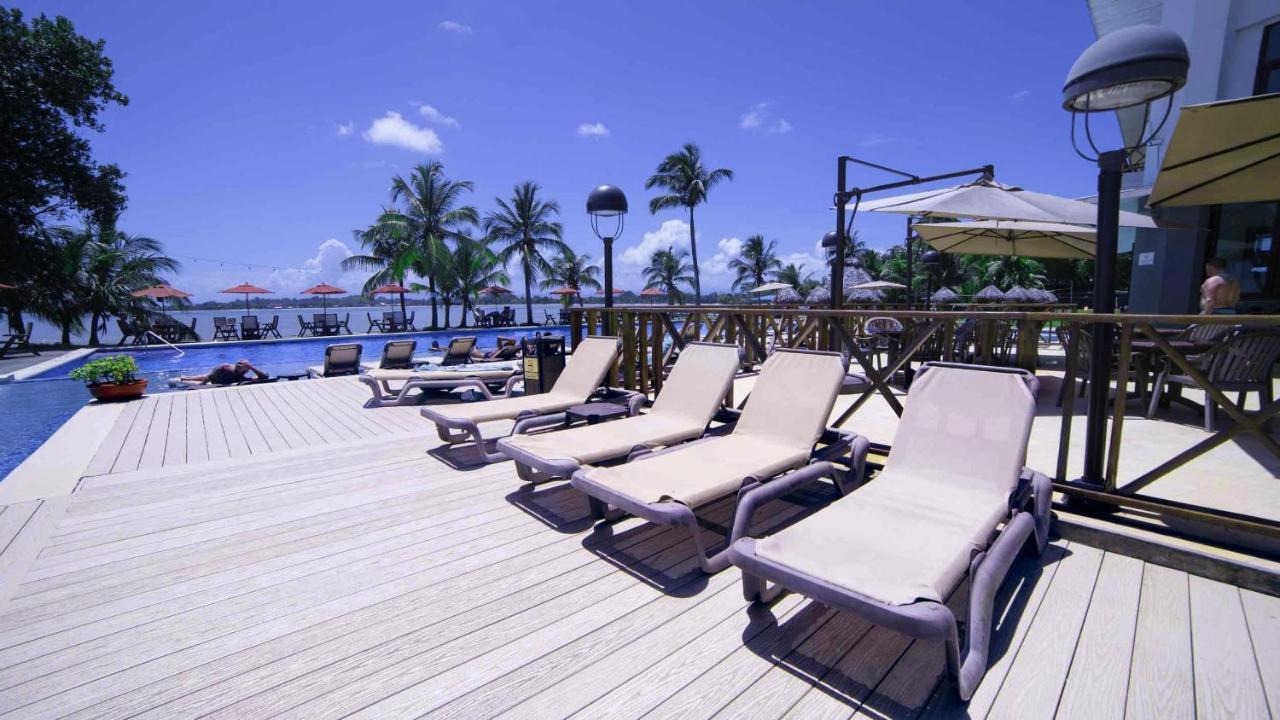 Playa Tortuga Hotel And Beach Resort Bocas del Toro Exterior photo